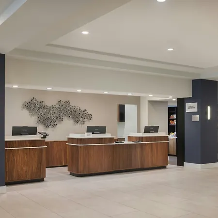 Courtyard By Marriott Across Universal Orlando-3