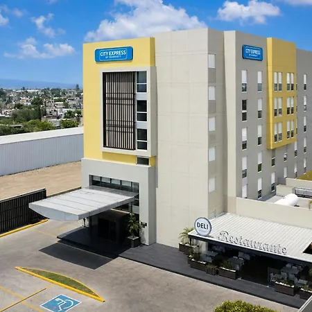 City Express By Marriott Guadalajara Aeropuerto-3