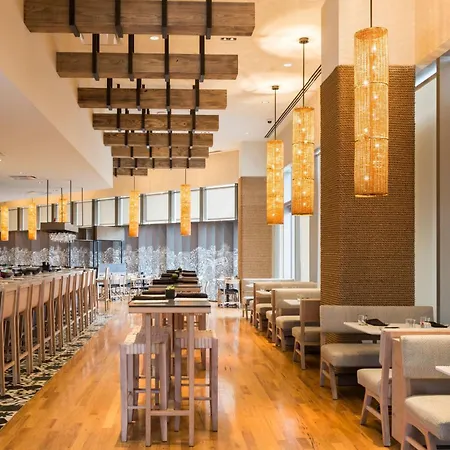 Marriott Marquis Houston-3