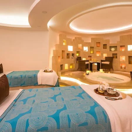 Altitude At Krystal Grand Cancun-2