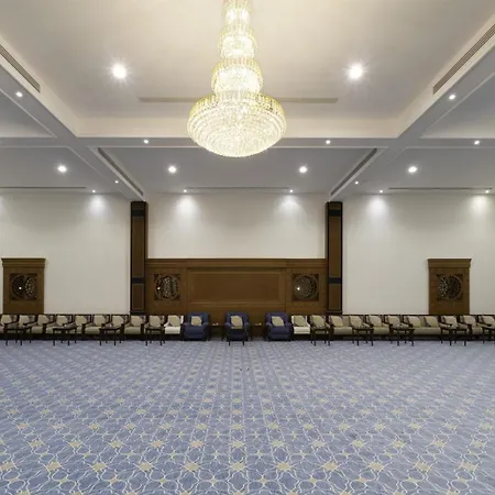 Radisson Blu Hotel, Buraidah-2