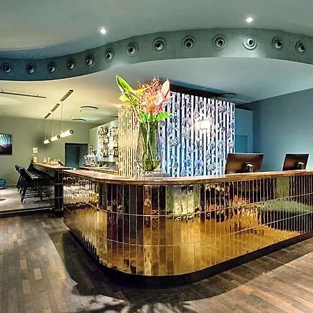 Manhattan Hotel-3