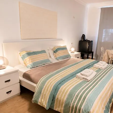 Village Cascais Guest House-2