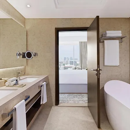 Sofitel Dubai The Obelisk-2