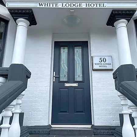 The White Lodge Hotel-3