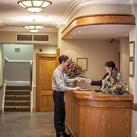 Gullane'S Hotel-3