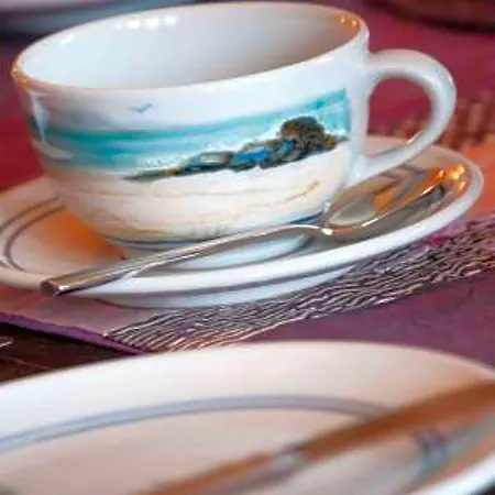 Golf Lodge Bed & Breakfast-3