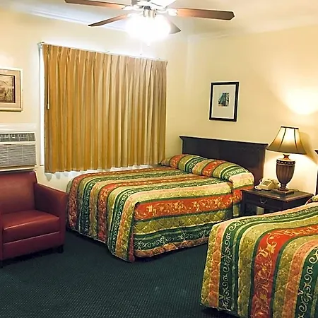 Los Feliz Hotel-2