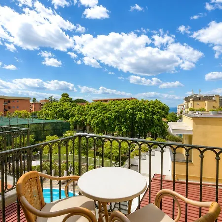 Hotel Capri- Adult Only-2