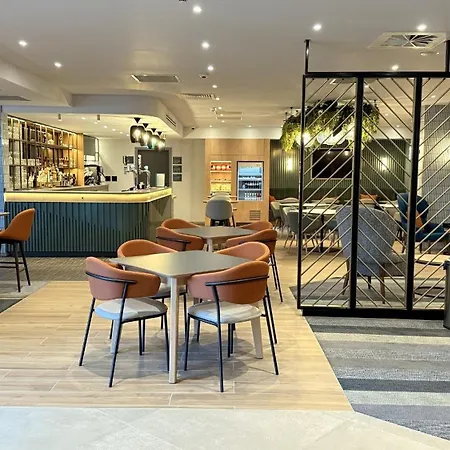 Holiday Inn London Luton North-2
