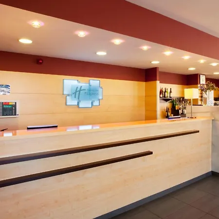 Holiday Inn Express Malaga Airport By Ihg-3