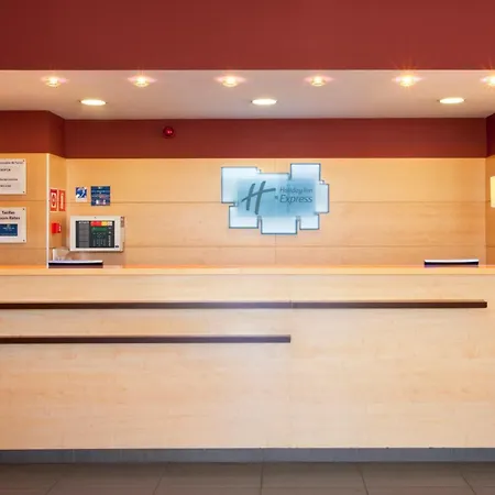Holiday Inn Express Malaga Airport By Ihg-2
