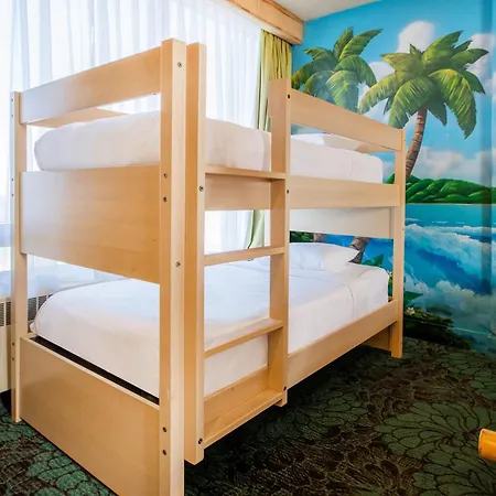 Fantasyland Hotel-2