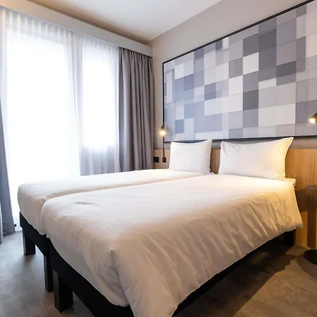 Ibis Chur-3