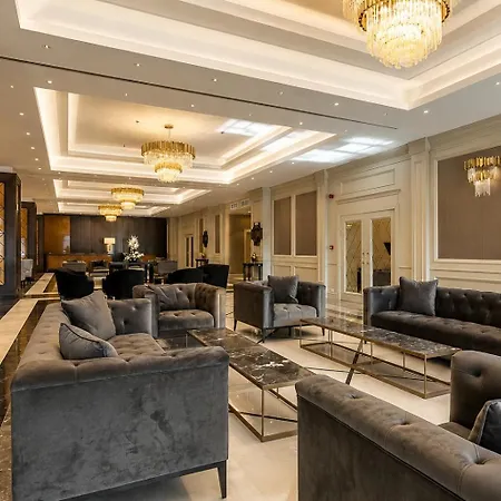 Astoria Grand Hotel-3