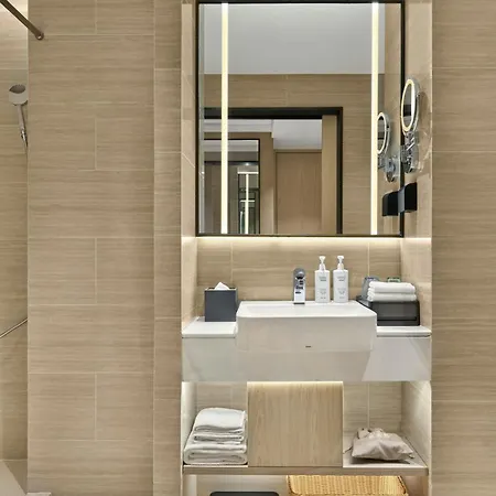 Courtyard By Marriott Shanghai Hongkou-2