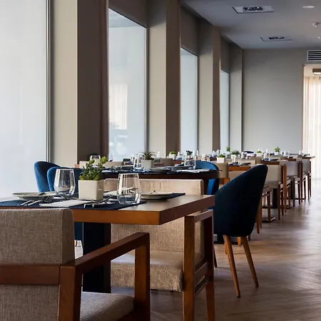 Melia Setubal-3