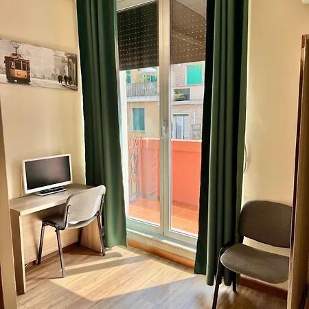 Bovisa House B&B Private Rooms-3