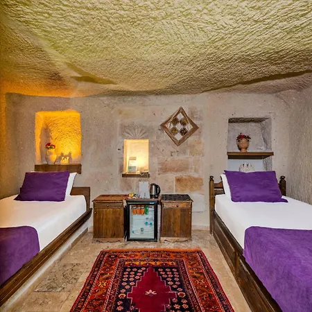 Hidden Cave Hotel-3