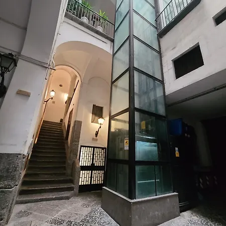 Napoli Centro Suite E Spa-2