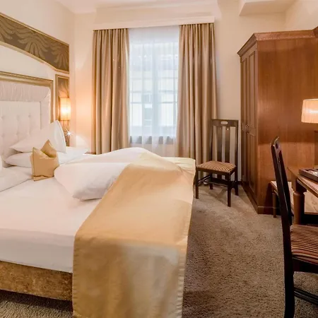 Hotel Goldener Adler, BW Signature Collection-3