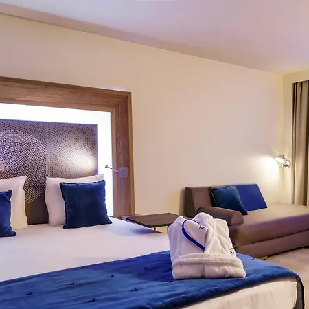 Novotel Avignon Nord-3