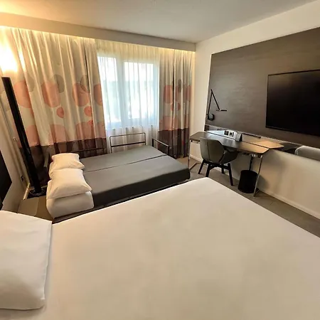 Novotel Limoges Le Lac-3
