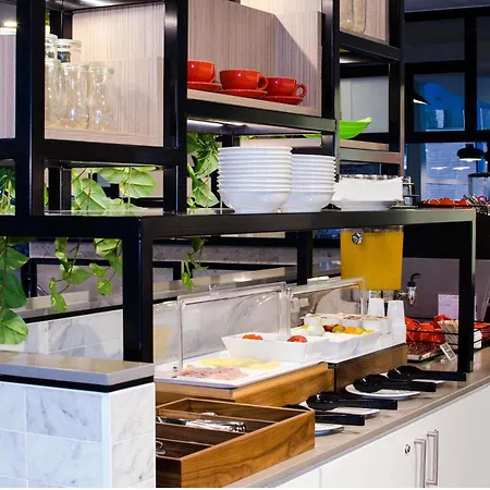 Ibis Budget Sydney East-2