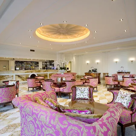 Imperial Hotel Gold Coast-2