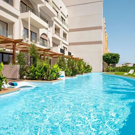Movenpick Waterpark Resort & Spa Soma Bay-3