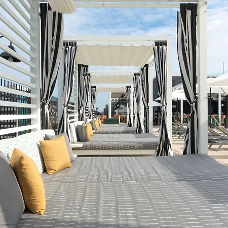 Yotel Washington Dc, Select By Hilton-3