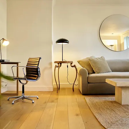 Europa House Apartments-3