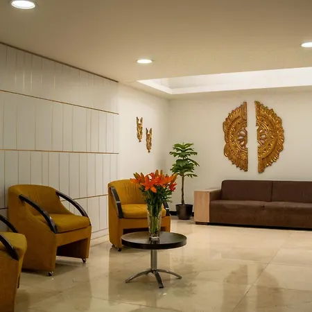 Richmond Suites Hotel-2