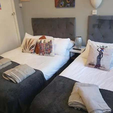 Relax Inn Guest House-2