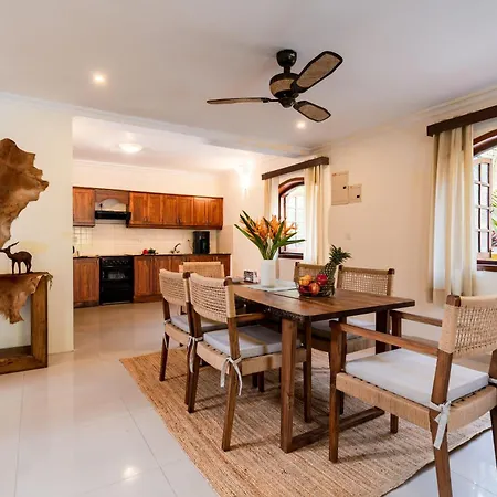 Aguada Anchorage - The Villa Resort, Candolim-3