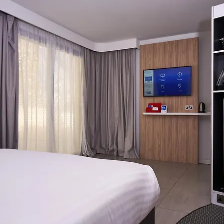 Holiday Inn Express - Malta By Ihg-2