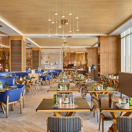 Hilton Manila Newport World Resorts-3