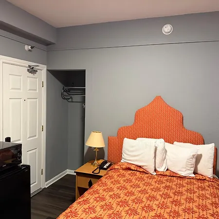 Layne Hotel-2