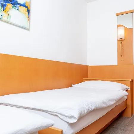 Hotel Alexander-2