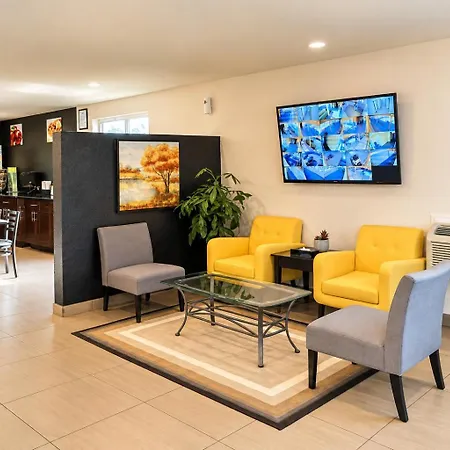 Quality Inn & Suites Near Downtown Bakersfield-2