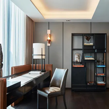 Hyatt Regency Bangkok Sukhumvit-3