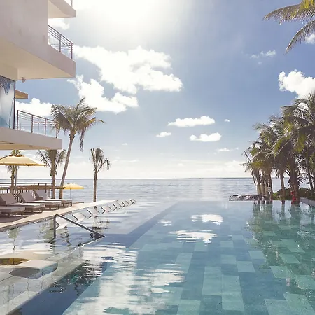 The Fives Oceanfront-3