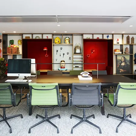 citizenM Paris Champs-Élysées-2