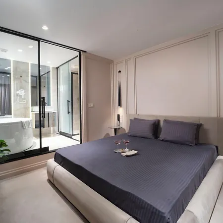 Walton Gardens Pera-2