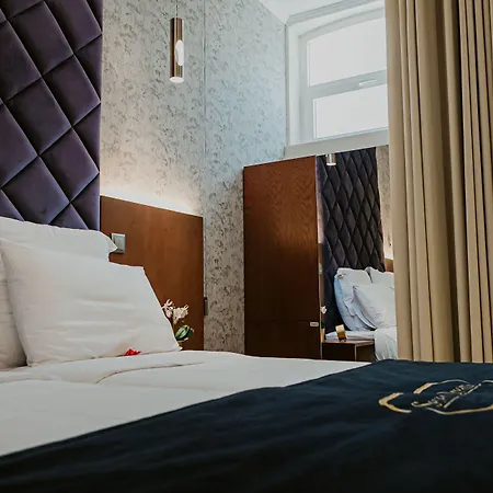 Seven Dreams Suites-3