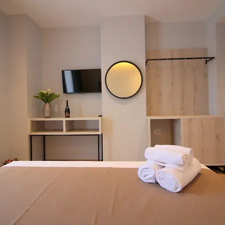 Hotel Citrus-3