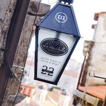 La Vita E Bella III-2