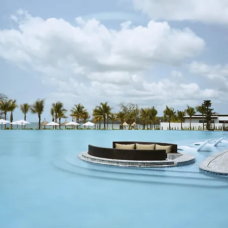 Moevenpick Resort Waverly Phu Quoc-2