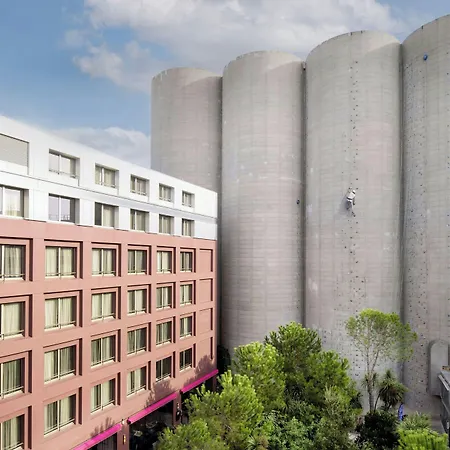 Moxy Bordeaux-3