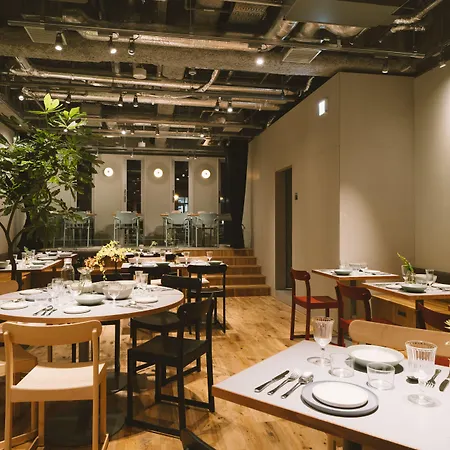 Landabout Tokyo-2